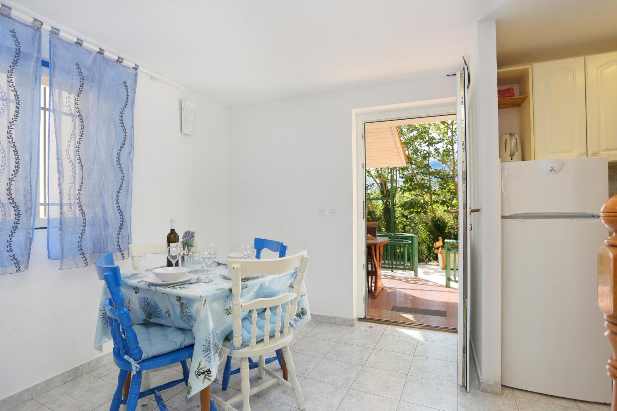Holiday House With A Parking Space Brela, Makarska - 788 Rom bilde